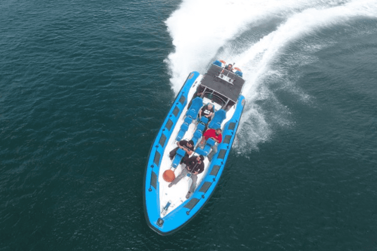 Speed_Boat_Slider_770x513_1