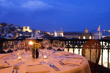 Dinner Reasons to Visit Lisbon for your Hen Weekend
